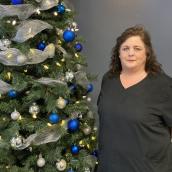 📸 Photo of Kathy Sabean, cafeteria worker with Nutrition and Food Services